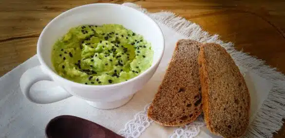 Guacamole con jengibre