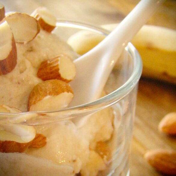 Helado de banana vegano